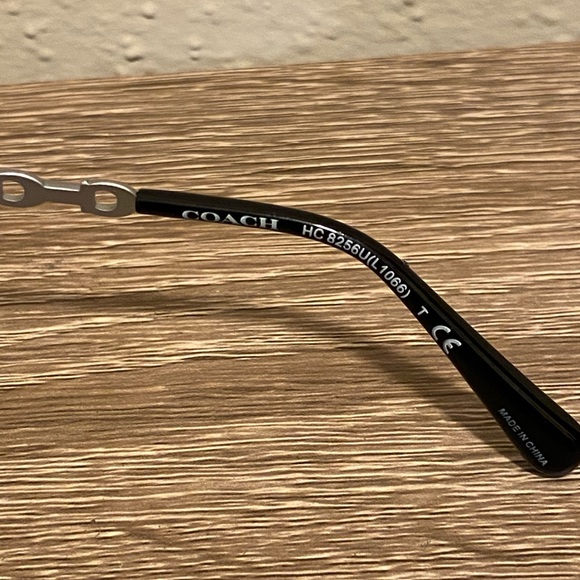 Women’s Coach Sunglasses - Picture 3 of 5